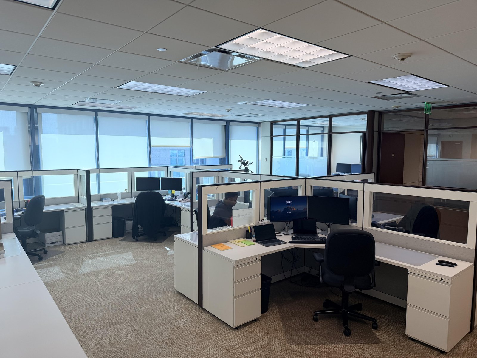 Prime Office Space - Workstations